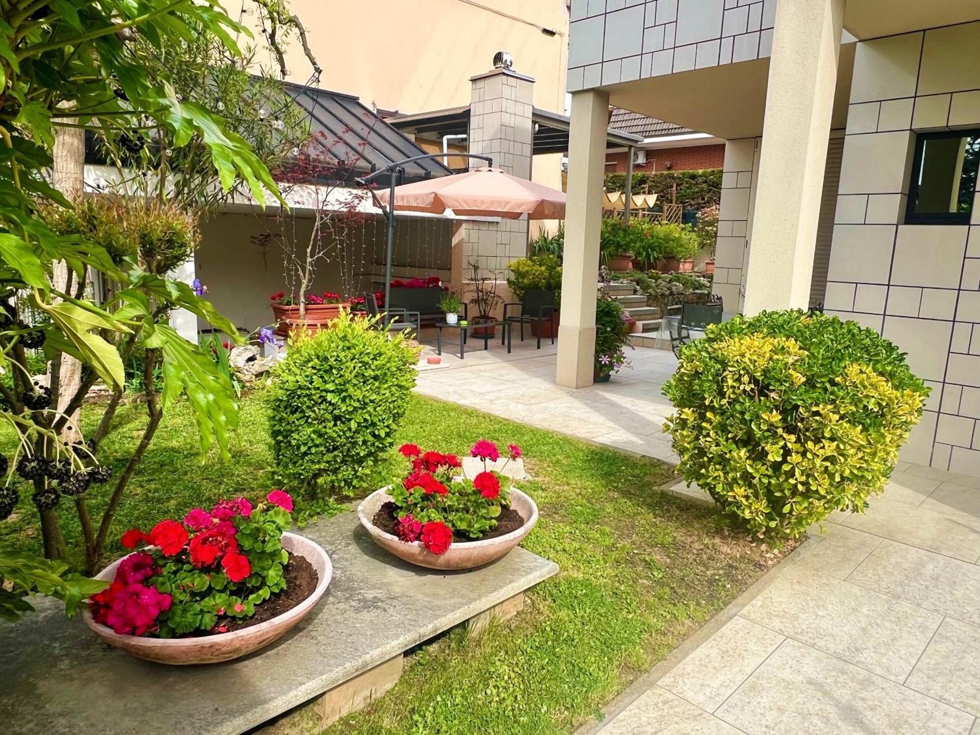 L'angolo verde apartment Moncalieri Esterno foto